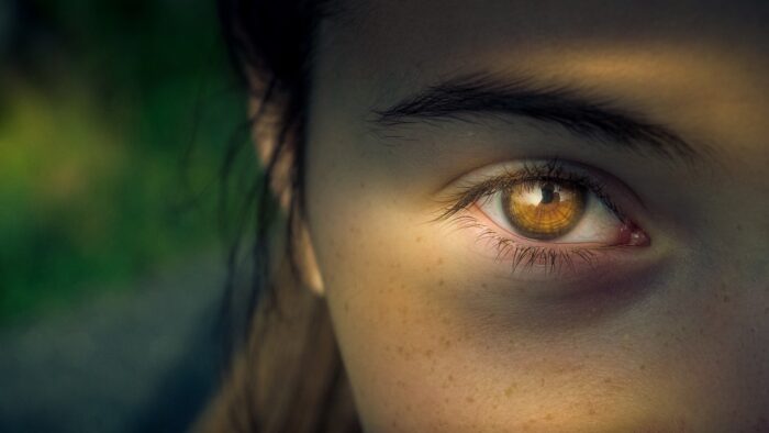 girl with hazel eyes